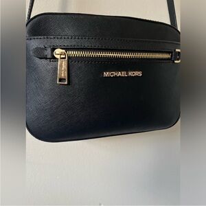 Michael Kors hand bag